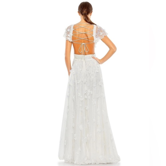 MAC DUGGAL 70275 NWT Embellished Lace Up Flowy Gown - Picture 3 of 7